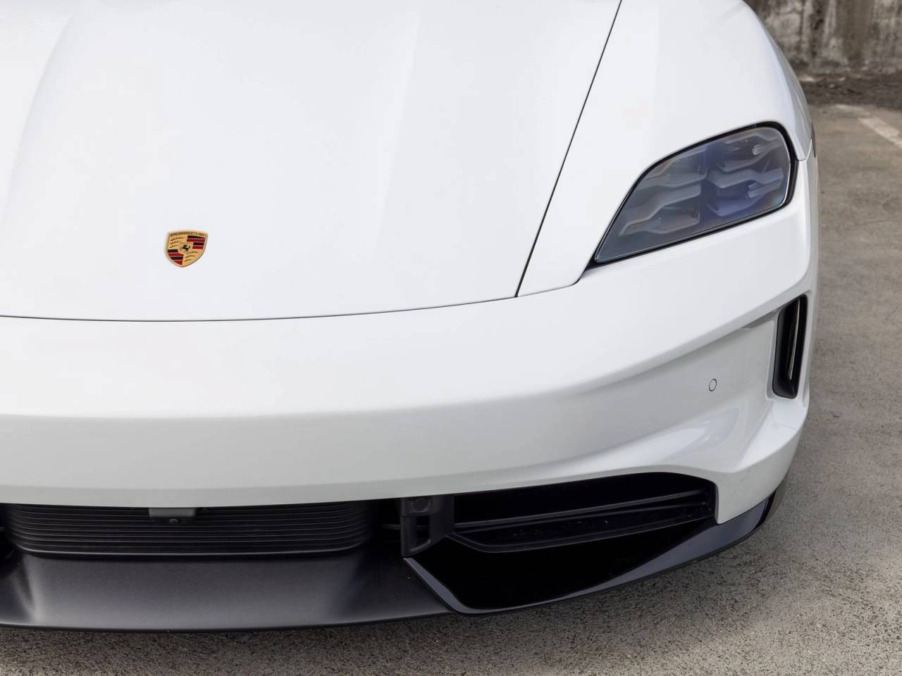 2026 Porsche Taycan Taycan 4 Black Edition