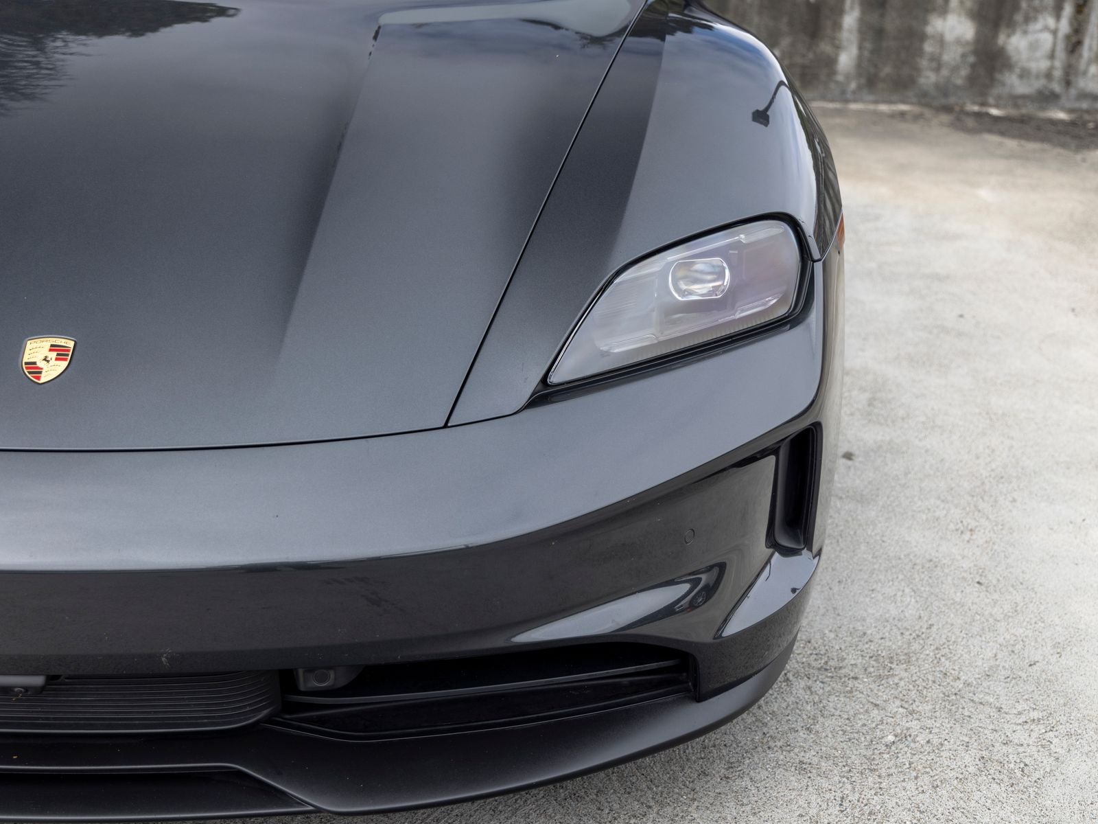 2025 Porsche Taycan Taycan