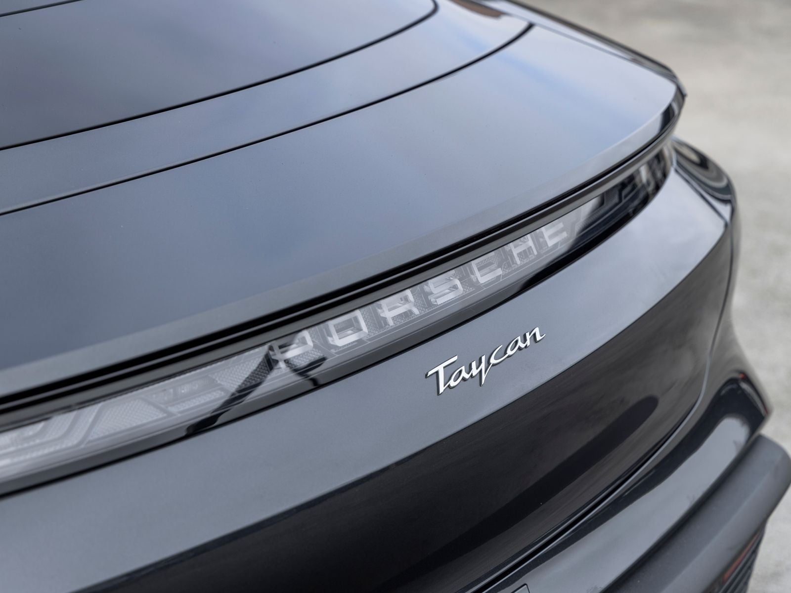 2025 Porsche Taycan Taycan