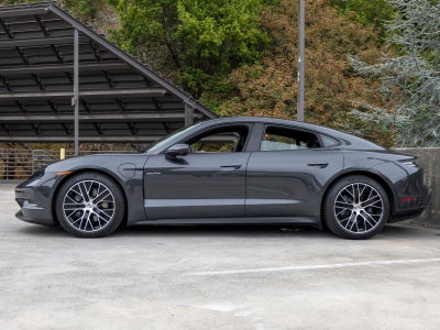 2025 Porsche Taycan Taycan