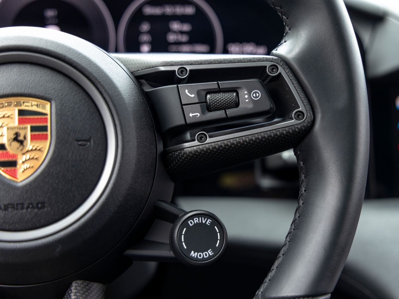 2025 Porsche Taycan Taycan