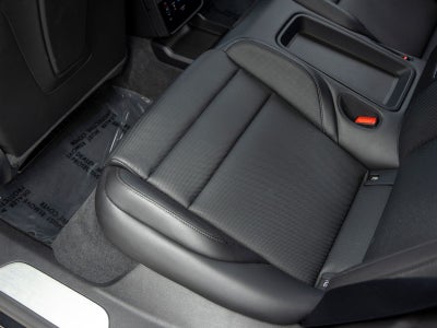 2025 Porsche Taycan Taycan