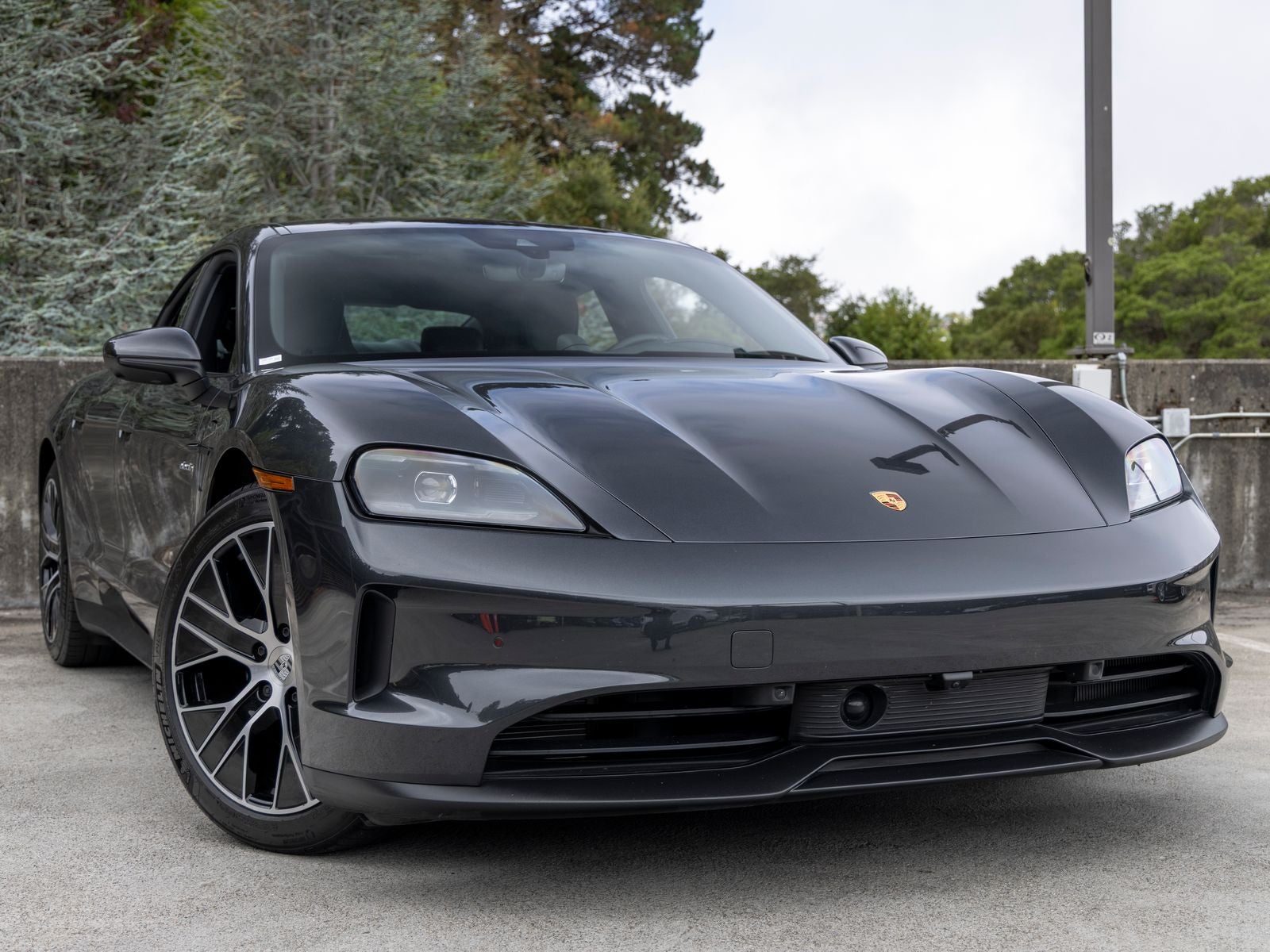 2025 Porsche Taycan Taycan