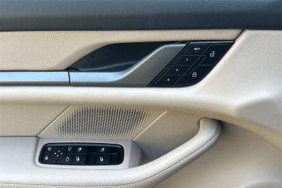 2025 Porsche Taycan Base