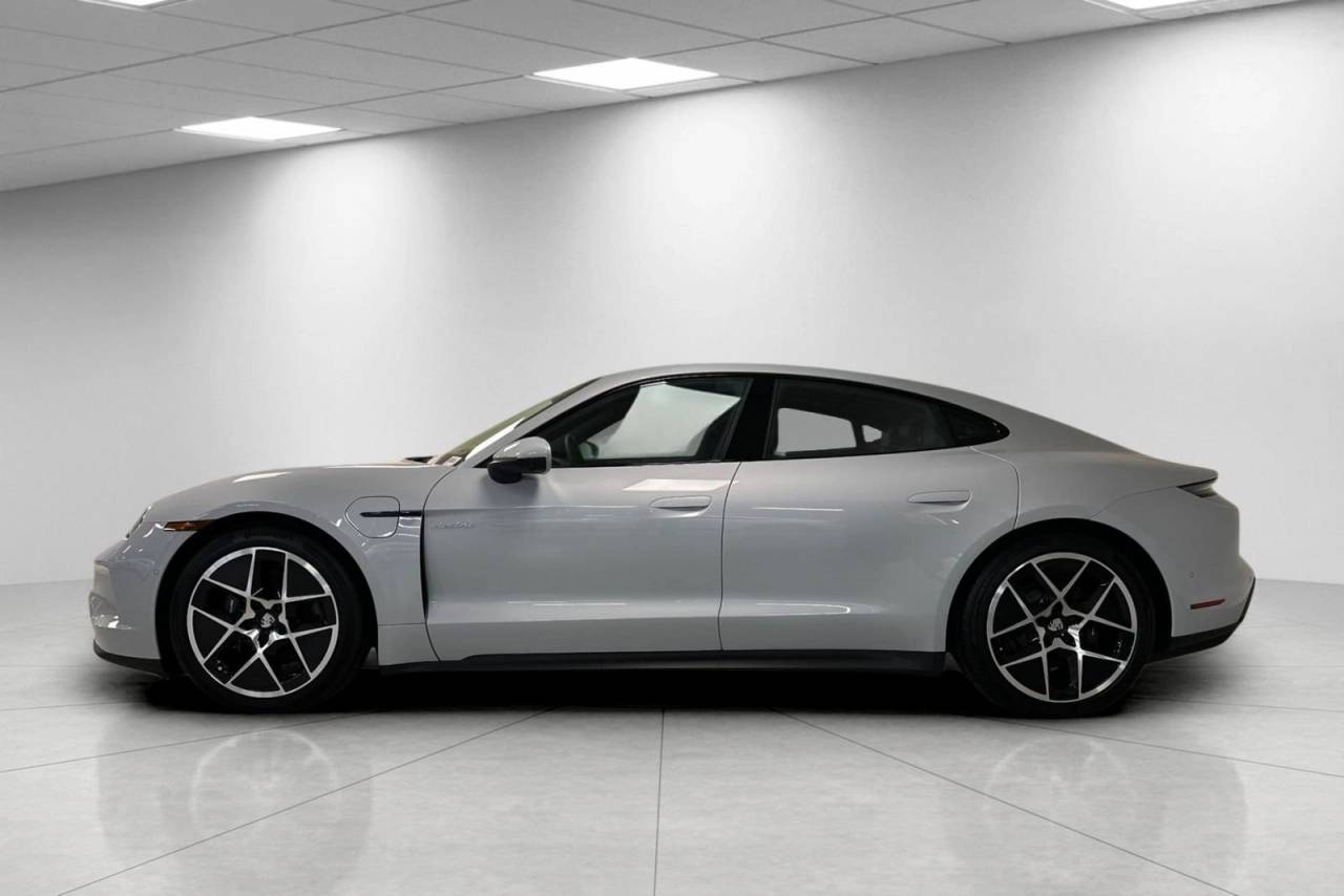 2025 Porsche Taycan Taycan