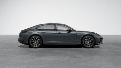 2024 Porsche Panamera Panamera 4