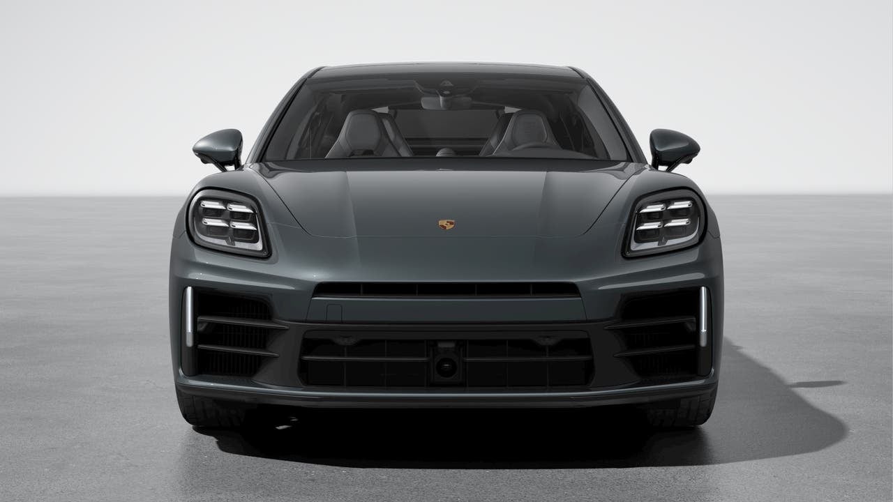 2024 Porsche Panamera Panamera 4