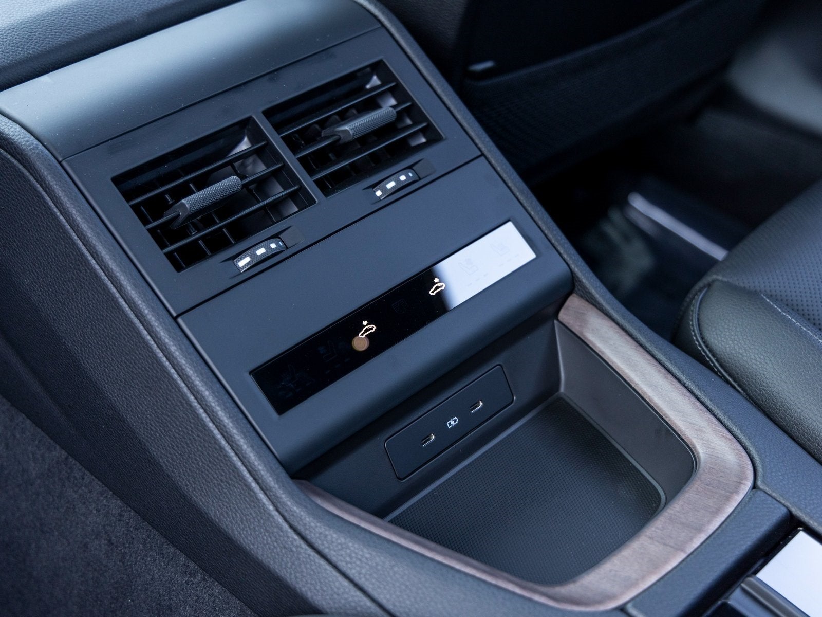 2025 Porsche Panamera Panamera