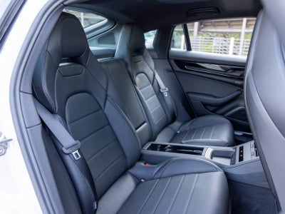 2025 Porsche Panamera Panamera