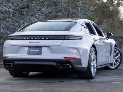 2025 Porsche Panamera Panamera