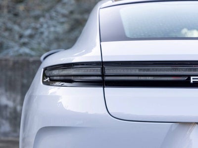 2025 Porsche Panamera Panamera