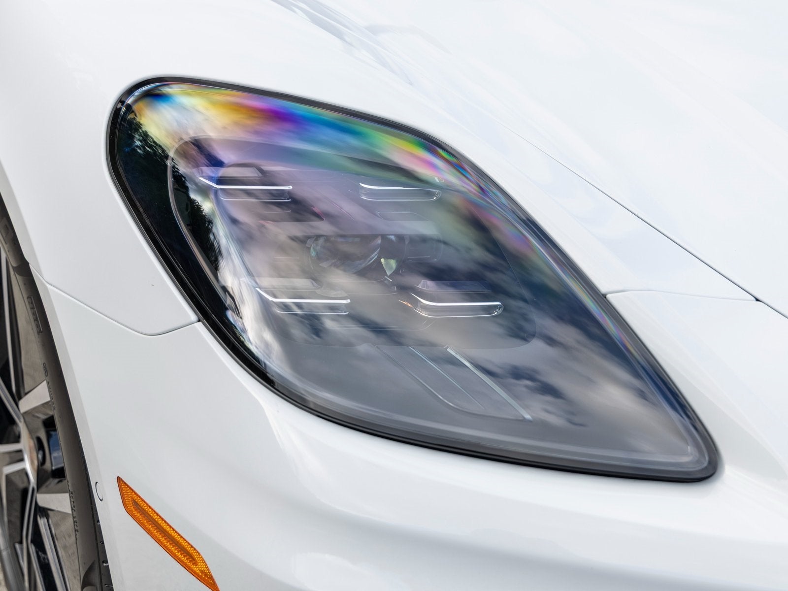 2026 Porsche Panamera 4