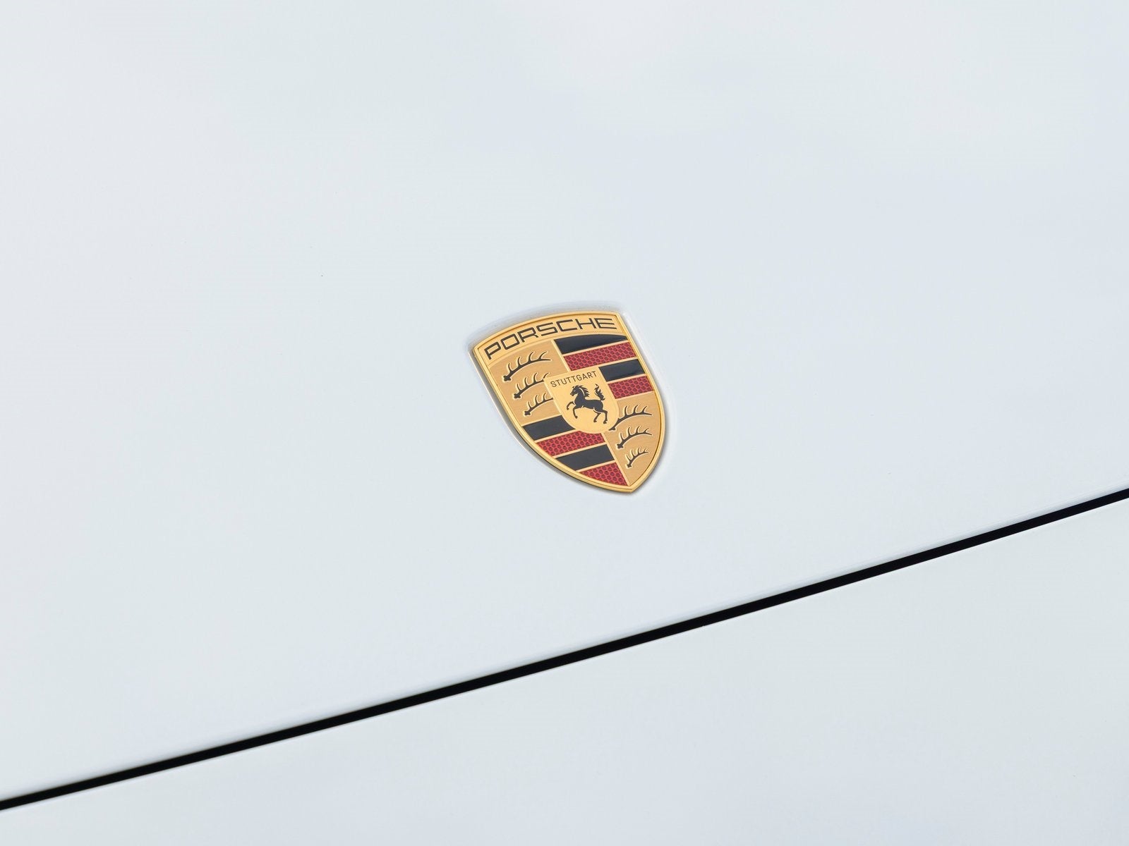 2026 Porsche Panamera 4