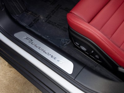 2026 Porsche Panamera 4