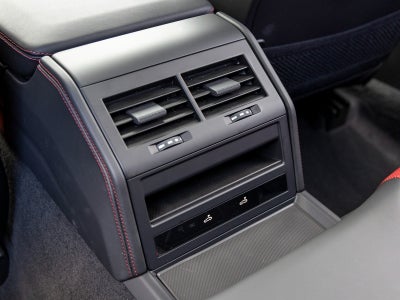 2026 Porsche Panamera 4