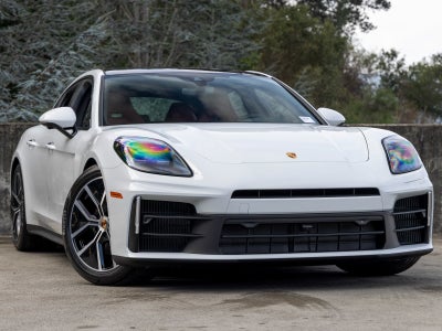 2026 Porsche Panamera 4