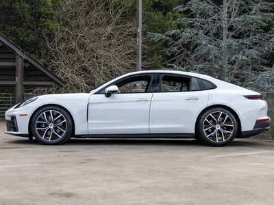 2026 Porsche Panamera Panamera 4