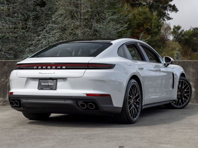2026 Porsche Panamera Panamera 4