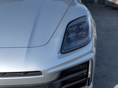 2025 Porsche Panamera Base