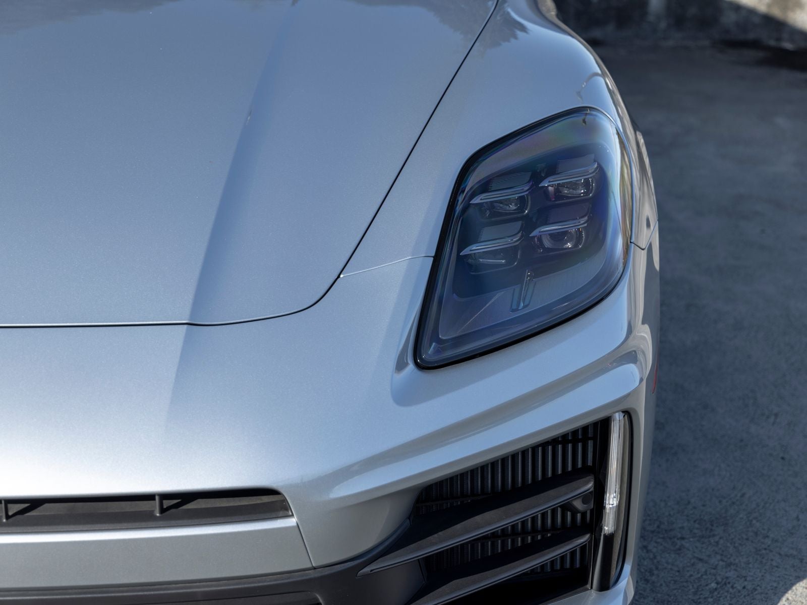 2025 Porsche Panamera Base