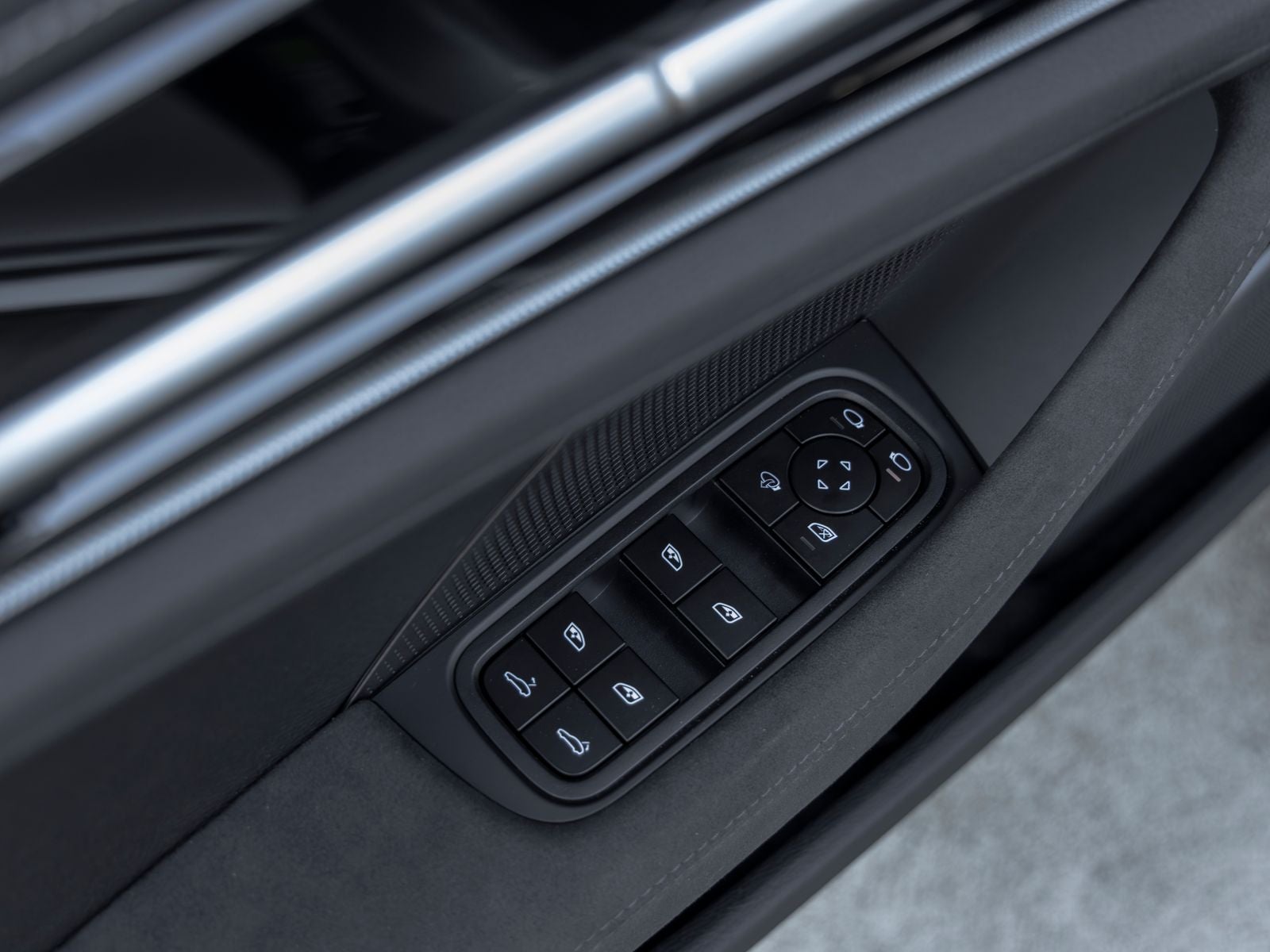 2025 Porsche Panamera Base