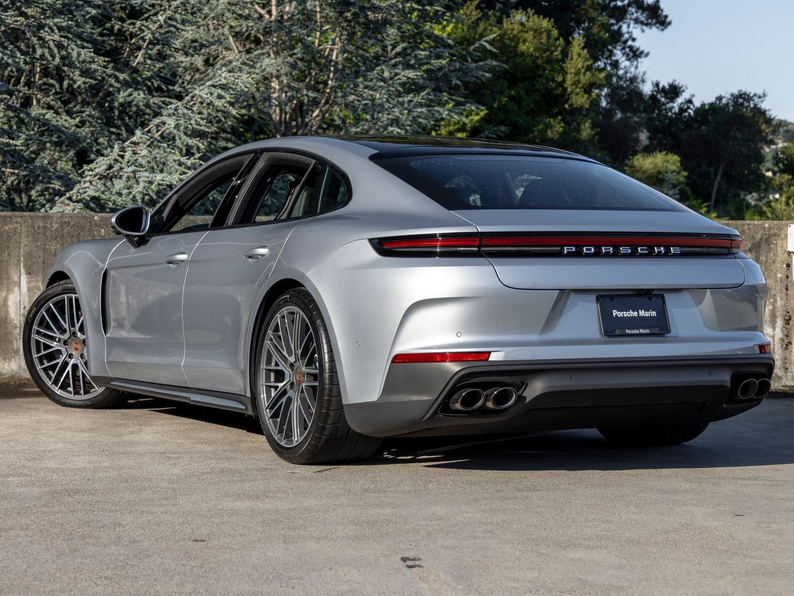 2025 Porsche Panamera Base