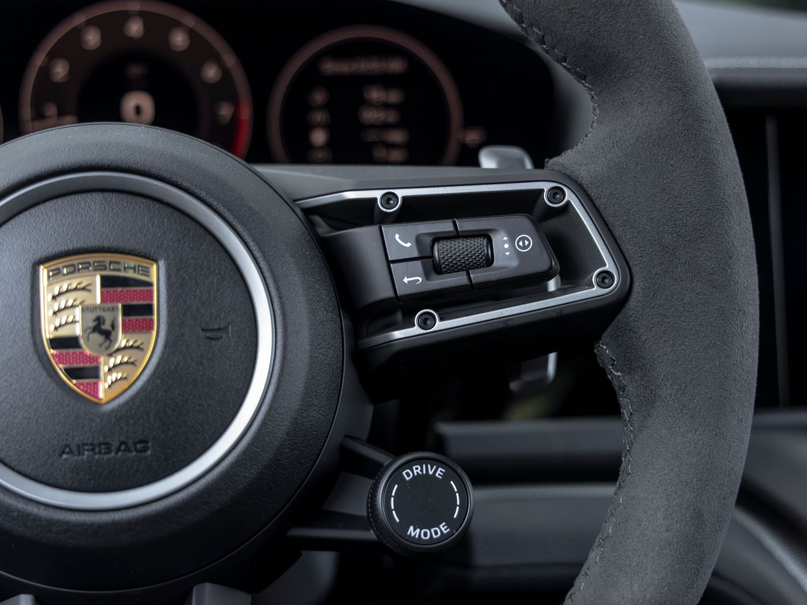 2025 Porsche Panamera Base