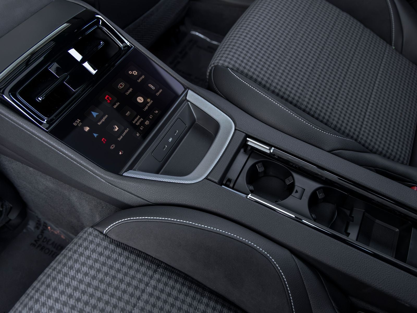 2025 Porsche Panamera Base