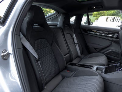 2025 Porsche Panamera Base
