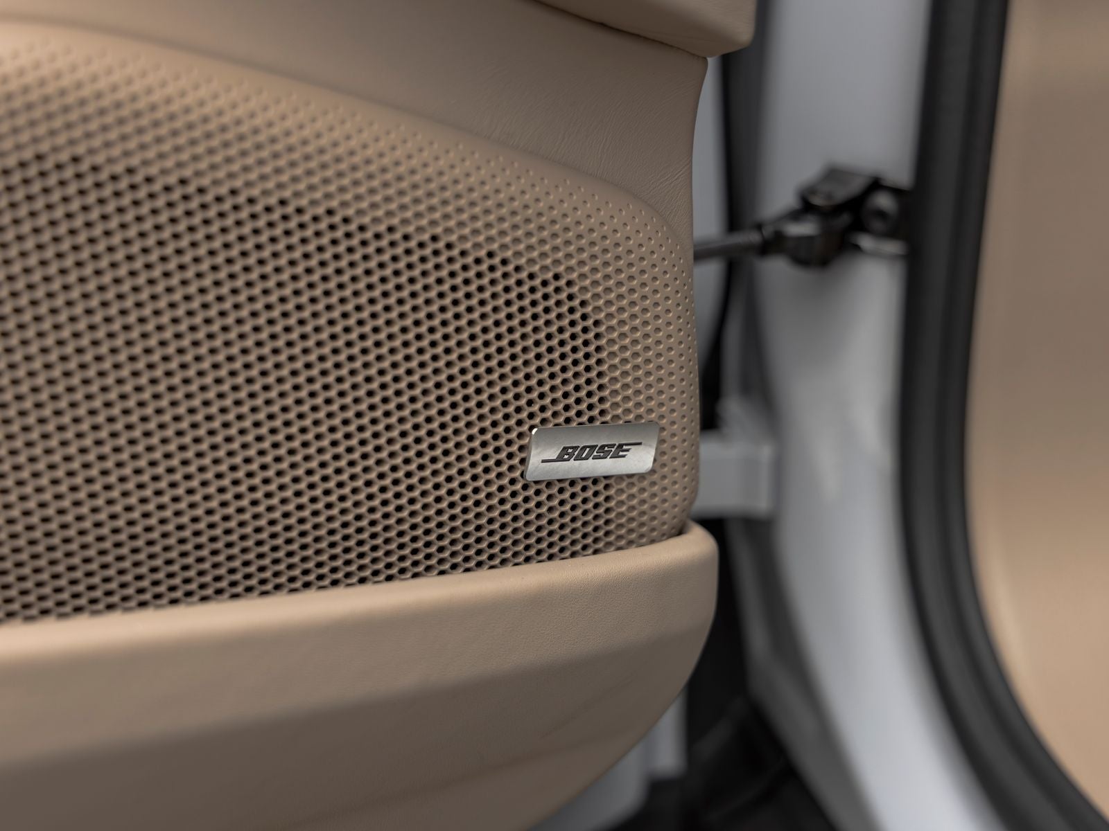 2025 Porsche Panamera Base