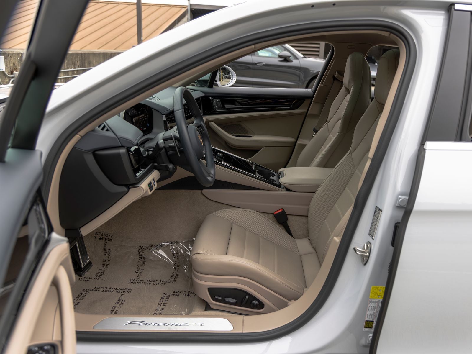 2025 Porsche Panamera Base