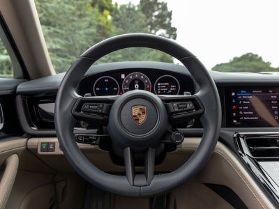 2025 Porsche Panamera Base
