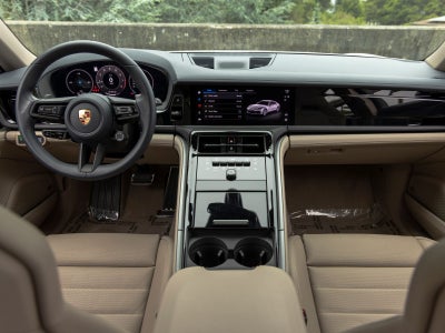2025 Porsche Panamera Base