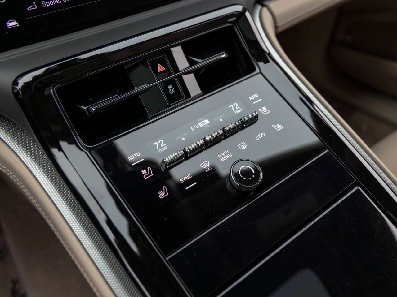 2025 Porsche Panamera Base
