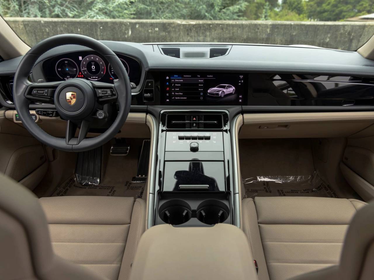 2025 Porsche Panamera Base