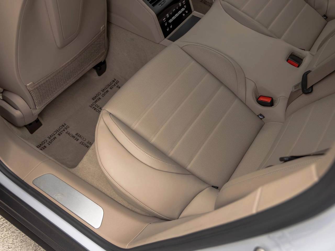 2025 Porsche Panamera Base