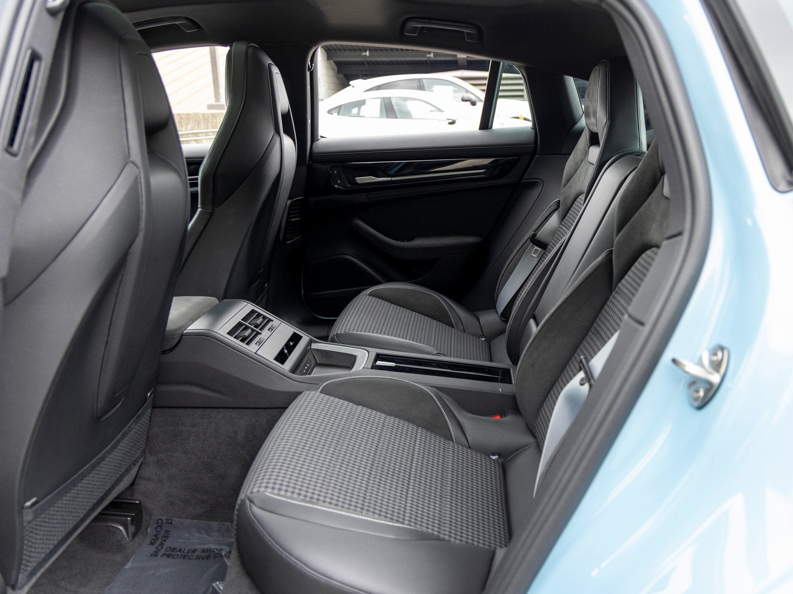 2025 Porsche Panamera Panamera 4