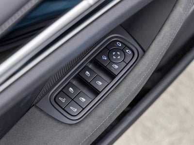 2025 Porsche Panamera Panamera 4