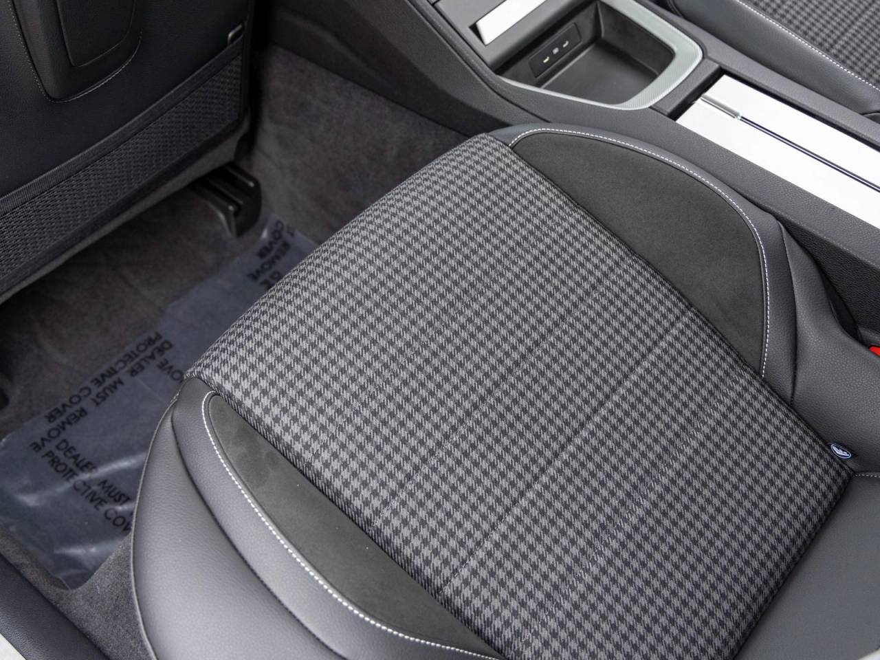 2025 Porsche Panamera Panamera 4