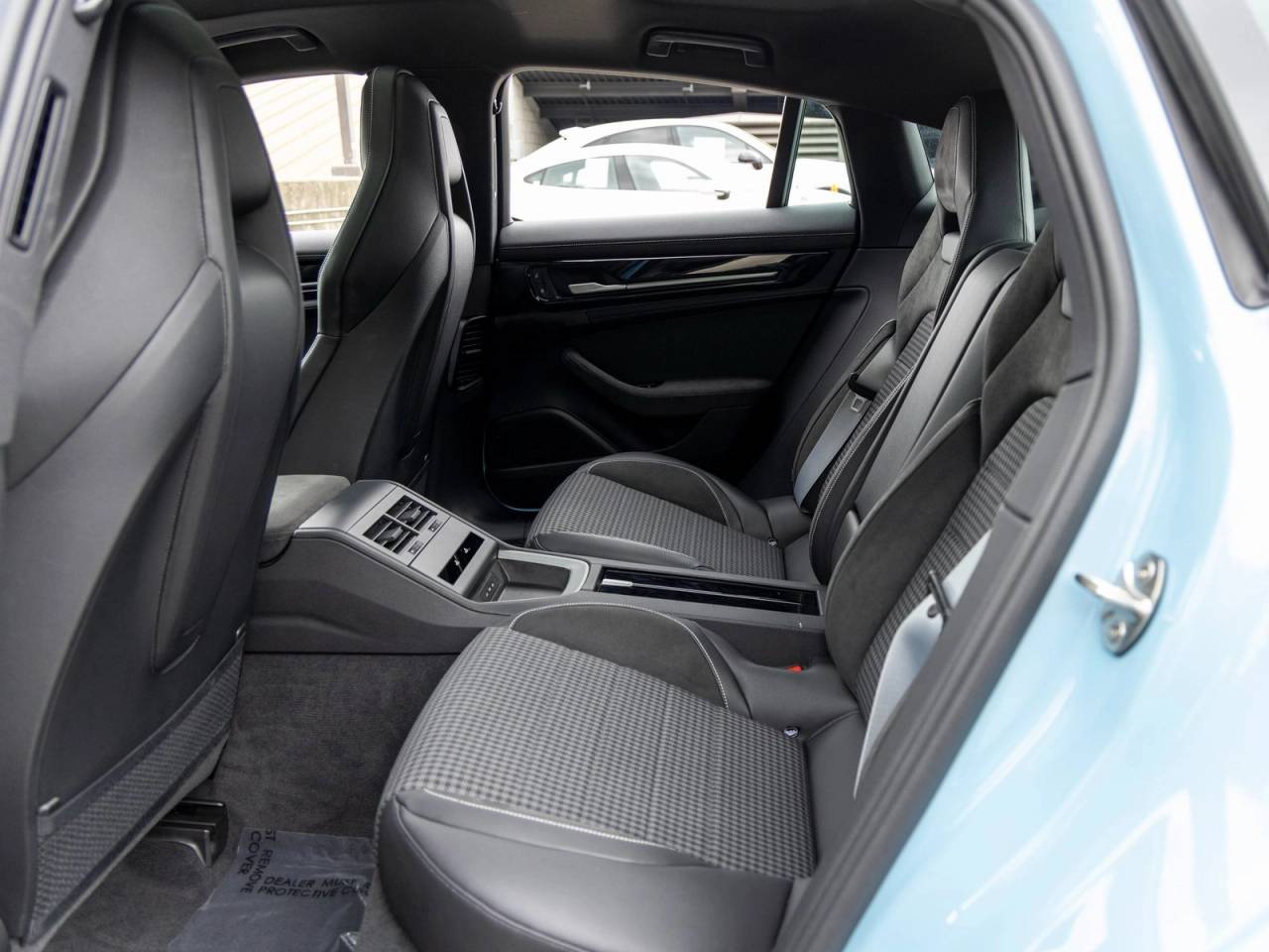 2025 Porsche Panamera Panamera 4