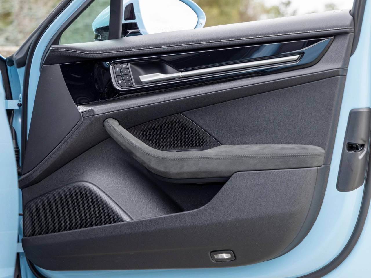 2025 Porsche Panamera Panamera 4