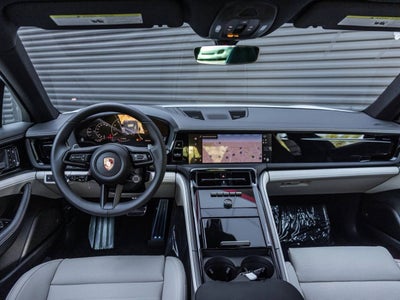 2026 Porsche Panamera Panamera
