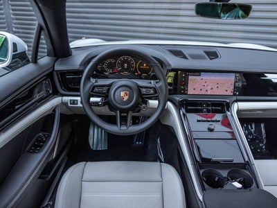 2026 Porsche Panamera Panamera