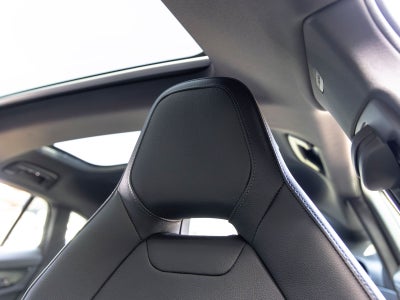 2026 Porsche Panamera 4