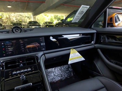 2026 Porsche Panamera 4