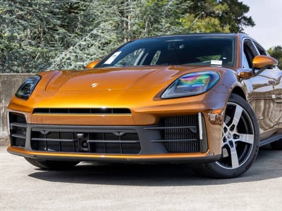 2026 Porsche Panamera 4