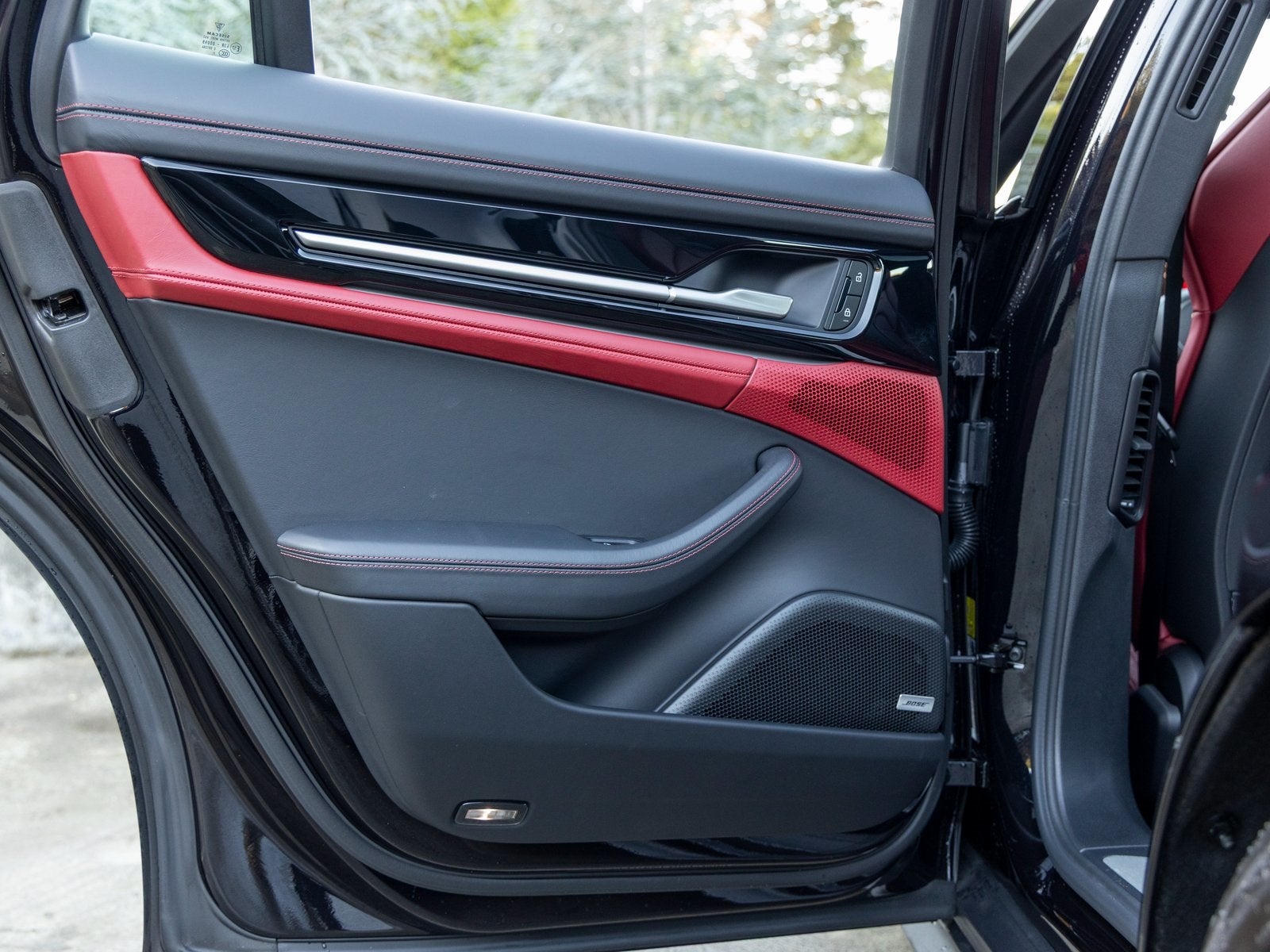 2024 Porsche Panamera Base