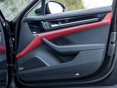 2024 Porsche Panamera Base