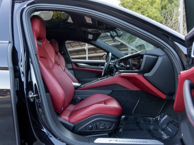 2024 Porsche Panamera Base
