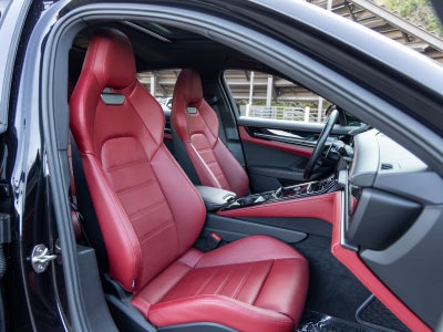 2024 Porsche Panamera Base